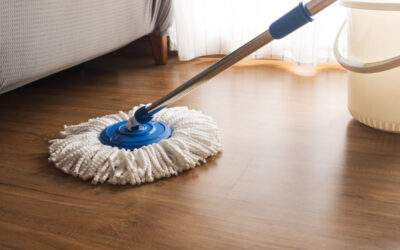 6 Tips for Cleaning Hardwood Floors with Vinegar Easily